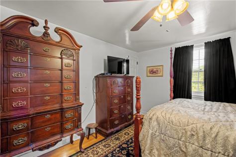 4703 Rolling Hills Road Whitehall PA 15236