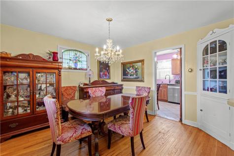 4703 Rolling Hills Road Whitehall PA 15236