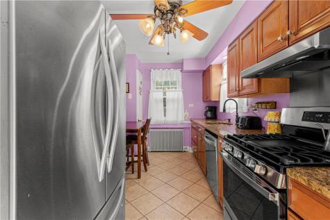 4703 Rolling Hills Road Whitehall PA 15236