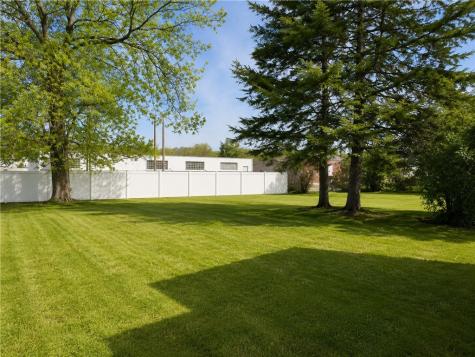 221 N Gallatin Avenue Uniontown PA 15401