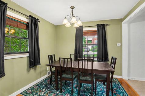21 Leon Road Green Tree PA 15220