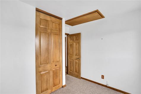 217 Eleanor Drive Latrobe PA 15650