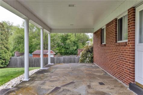 217 Eleanor Drive Latrobe PA 15650