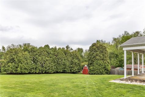 217 Eleanor Drive Latrobe PA 15650