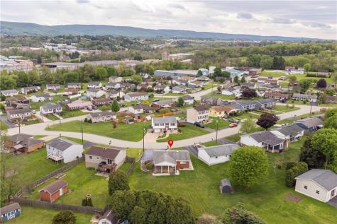 217 Eleanor Drive Latrobe PA 15650
