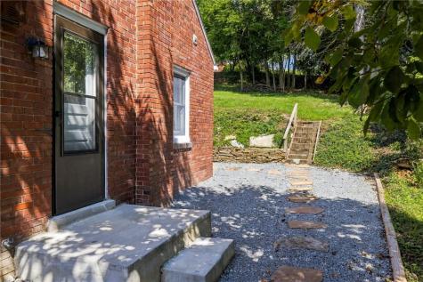 1521 Prospect Road Baldwin Boro PA 15227