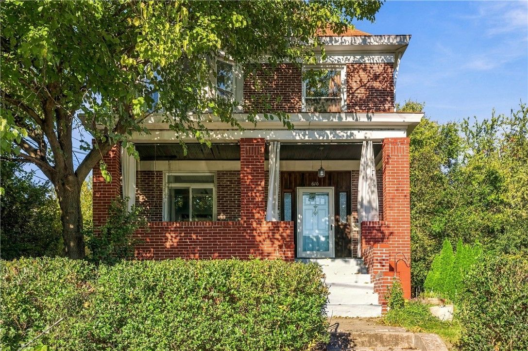 610 Ravenswood Avenue Ross Township PA 15202