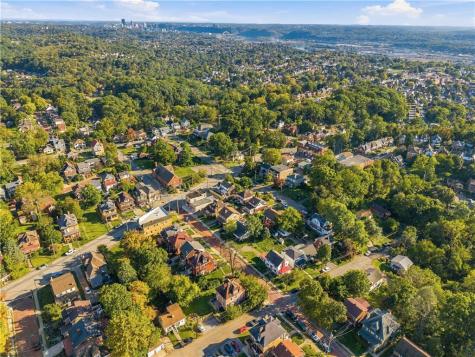 610 Ravenswood Avenue Ross Township PA 15202