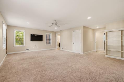 1136 Cornell Road Thornburg PA 15205