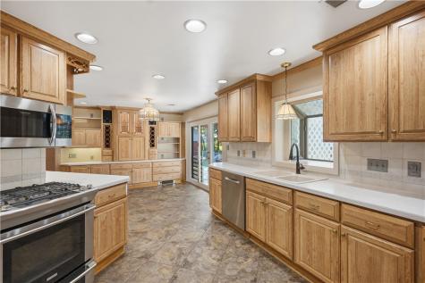225 Horne Avenue Saxonburg Boro PA 16056