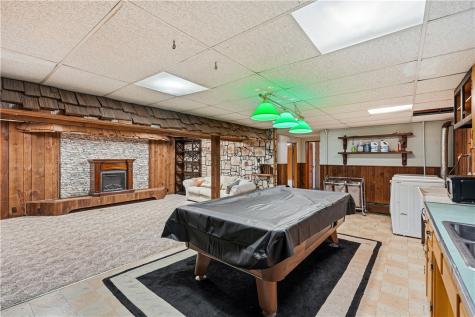 225 Horne Avenue Saxonburg Boro PA 16056