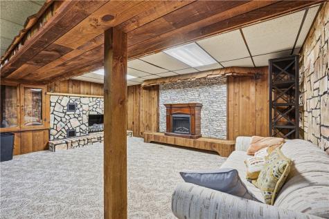 225 Horne Avenue Saxonburg Boro PA 16056