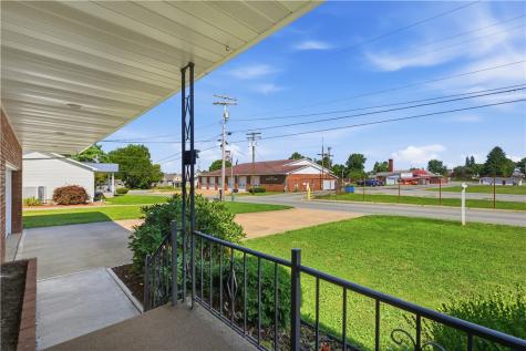 225 Horne Avenue Saxonburg Boro PA 16056
