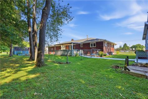 225 Horne Avenue Saxonburg Boro PA 16056