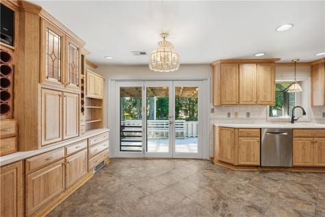 225 Horne Avenue Saxonburg Boro PA 16056
