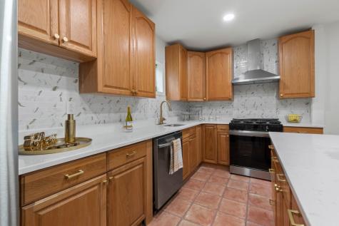 732 Valley Street Oakmont PA 15139