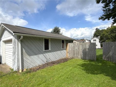 307 W Church Street Ligonier Boro PA 15658