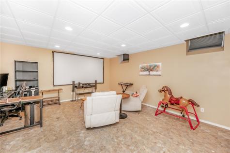 5210 Redwood Drive White Township PA 15701