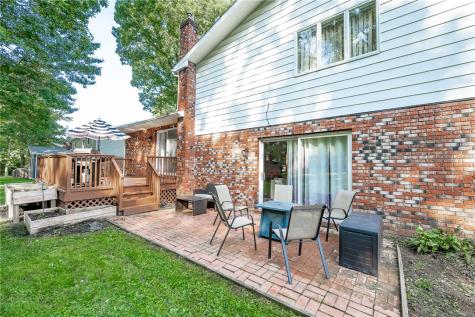 5210 Redwood Drive White Township PA 15701