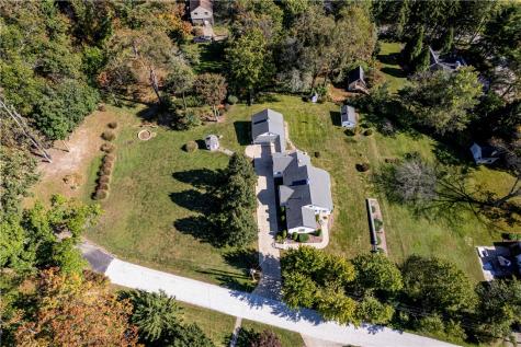 110 Daffodil Lane Hempfield Township PA 15644