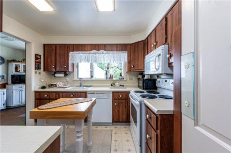 110 Daffodil Lane Hempfield Township PA 15644