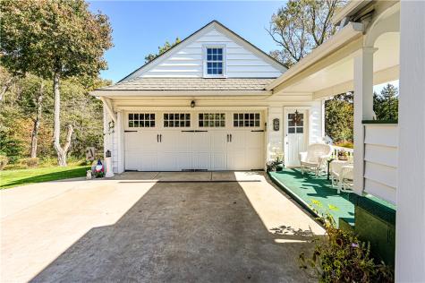 110 Daffodil Lane Hempfield Township PA 15644