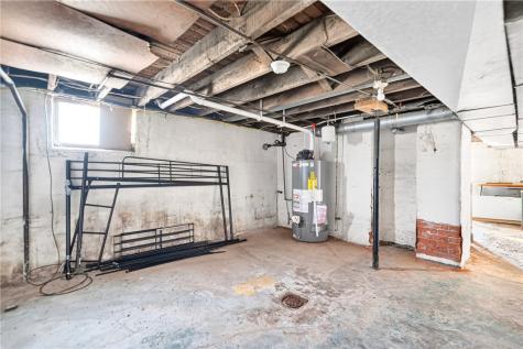 698 High Street California PA 15419