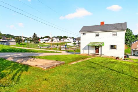 698 High Street California PA 15419