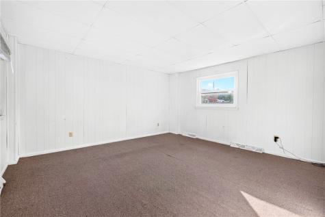 698 High Street California PA 15419