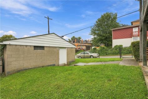 1500 Creedmoor Avenue Brookline PA 15226