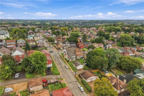 1500 Creedmoor Avenue Brookline PA 15226