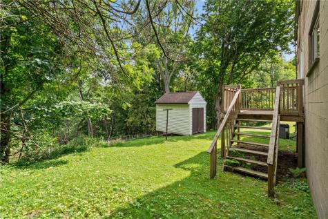 8 Norwich Avenue West View PA 15229