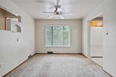8 Norwich Avenue West View PA 15229