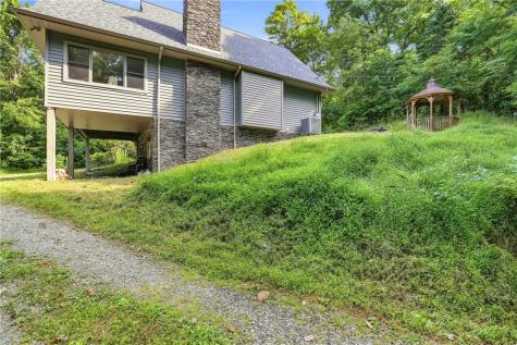 192 Rocky Ridge Road Saltlick Township PA 15622