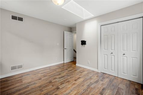 530 Spruce Run Road Avalon PA 15202