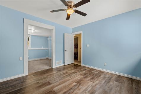 530 Spruce Run Road Avalon PA 15202
