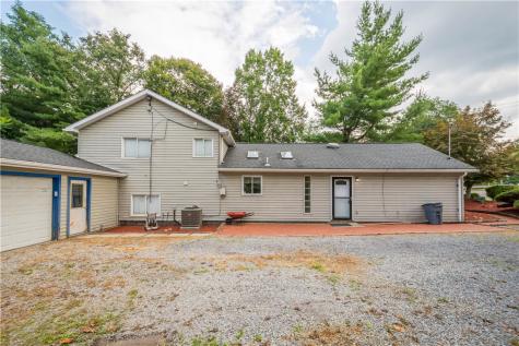 530 Spruce Run Road Avalon PA 15202