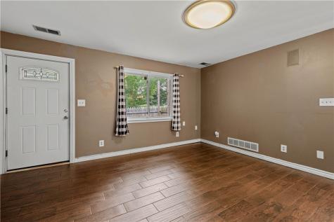 530 Spruce Run Road Avalon PA 15202