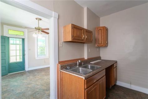 1365 5th Avenue Freedom PA 15042