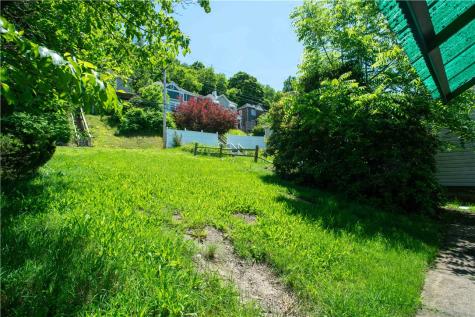 1365 5th Avenue Freedom PA 15042