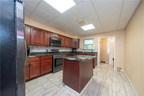 33 5th Street Aspinwall PA 15215