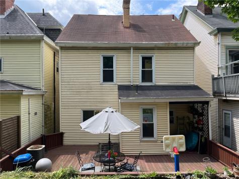 33 5th Street Aspinwall PA 15215