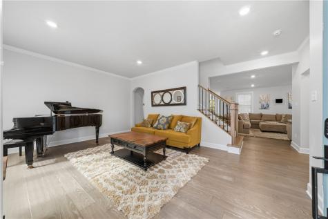 325 Crest Lane Adams Township PA 16046