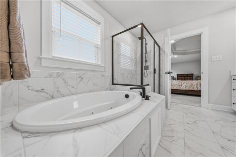325 Crest Lane Adams Township PA 16046