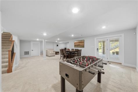325 Crest Lane Adams Township PA 16046