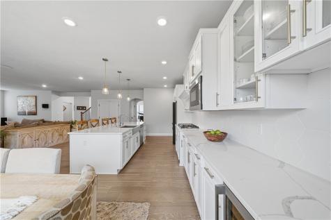 325 Crest Lane Adams Township PA 16046
