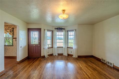 720 Park Avenue Belle Vernon PA 15012
