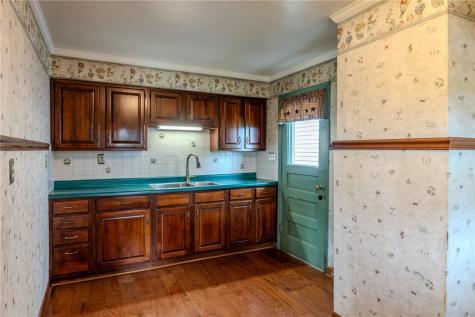 720 Park Avenue Belle Vernon PA 15012