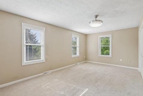 4843 King Road Hampton PA 15101