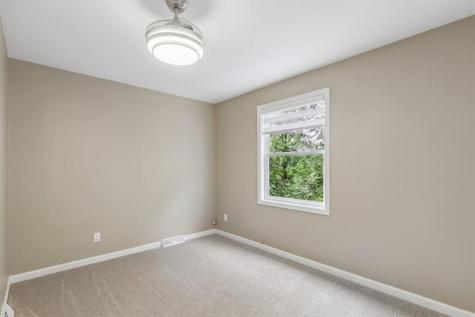 4843 King Road Hampton PA 15101